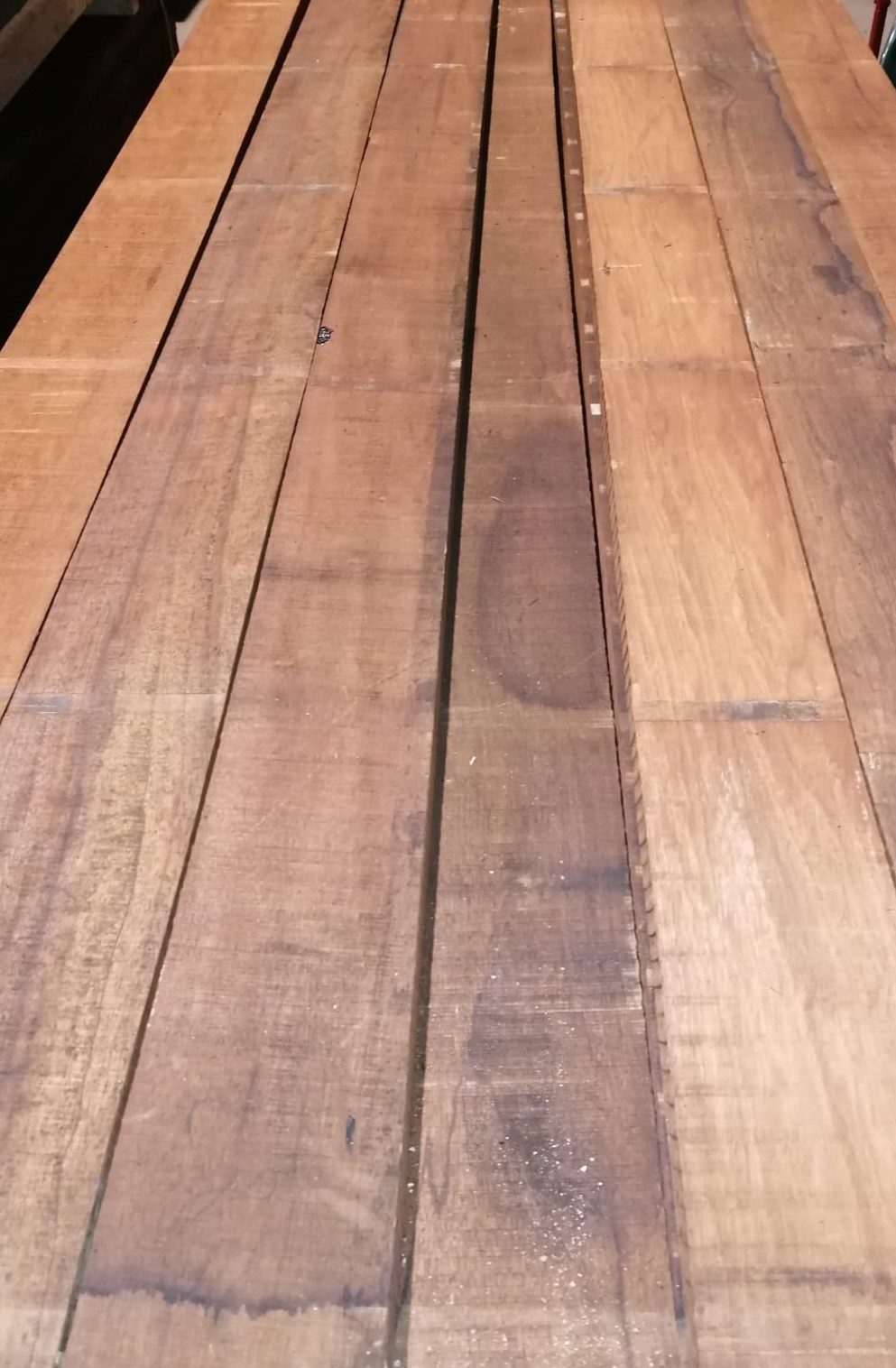 Frake termotratado – madera aserrada